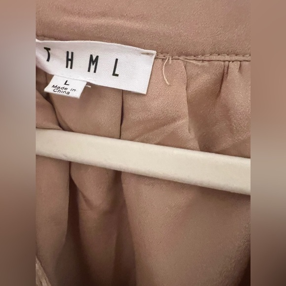 THML Shine Bright Sequin Bow Top - Picture 9 of 13